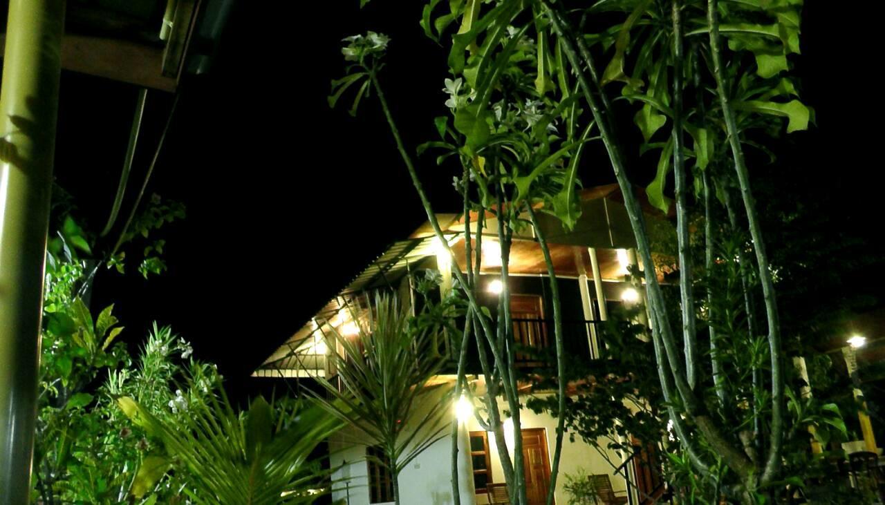 Sunntop Cabana Trincomalee Exterior photo
