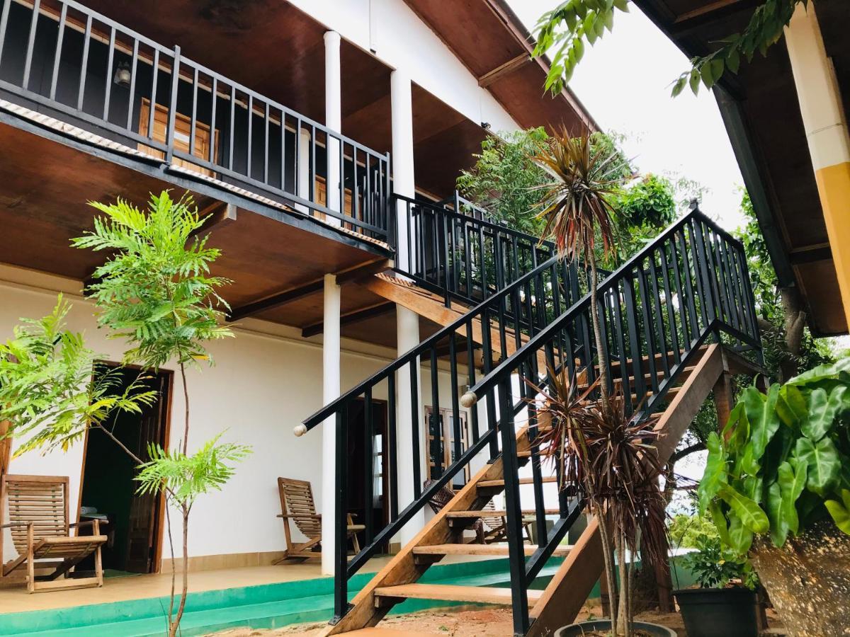 Sunntop Cabana Trincomalee Exterior photo